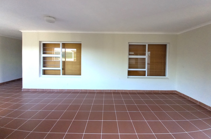 3 Bedroom Property for Sale in Jeffreys Bay Central Eastern Cape
